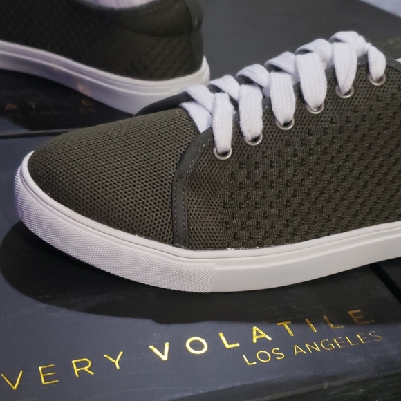 Very Volatile Dusty Khaki - Picture 2 of 5